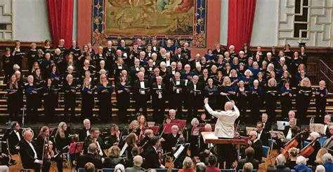 choir receives standing ovation  herald newspaper read