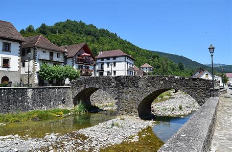 Ochagavía qué ver en el pueblo más bonito del Pirineo Navarro