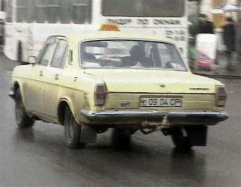 IMCDb Org 1988 GAZ 24 17 Volga Taxi CNG In Kriminalnaya Rossiya 1995