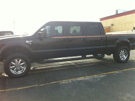 First 6 Door Ford I've seen in a while - Ford F150 Forum - Community of ...