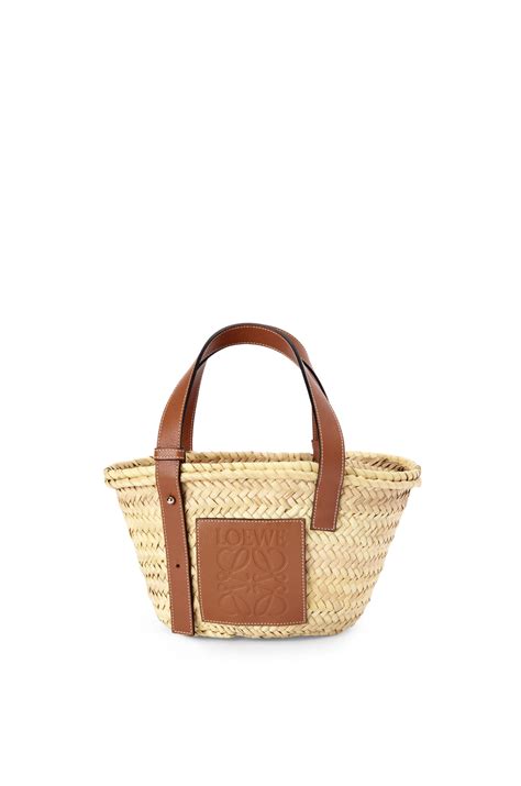 Loewe S Raffia Tote Is The Ultimate Summer Bag Who What Wear