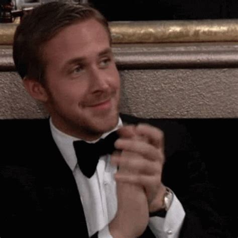 Clap Ryan Gosling Clap Ryan Gosling Applause Discover Share GIFs