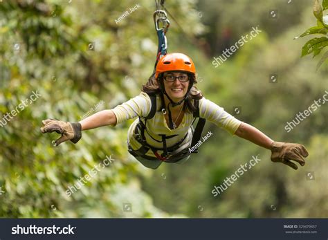 611 Zip Line Rainforest Images, Stock Photos & Vectors | Shutterstock