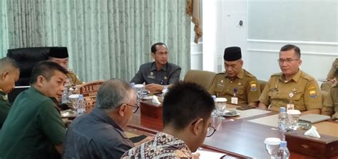 Gubernur Berhasil Tekan Inflasi Jambi Bersama Tpid Terendah Di Indonesia