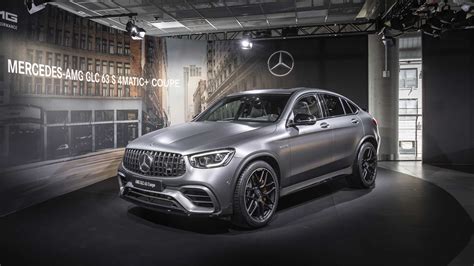 New Mercedes Amg Glc 63 4matic Models Debut With Fresh Looks Autodevot