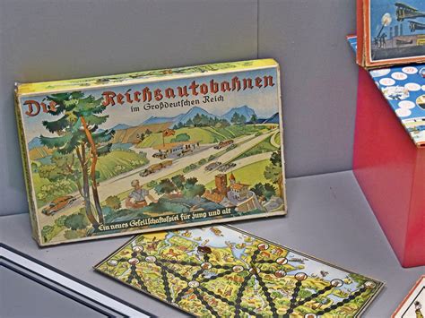 Niederrheinisches Freilichtmuseum Grefrath Das Spielzeugmuseum Teil