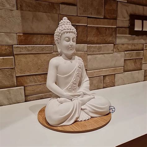 Gautam Buddha Statue For Home Decor And Gift At Rs 90 Resin Buddha