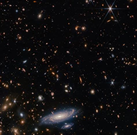 Webb Telescope Spots A Distant Spiral Galaxy Like Our Own The New York Times