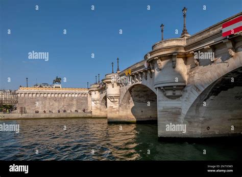 Pont Neuf Bridge, Paris, France Stock Photo - Alamy