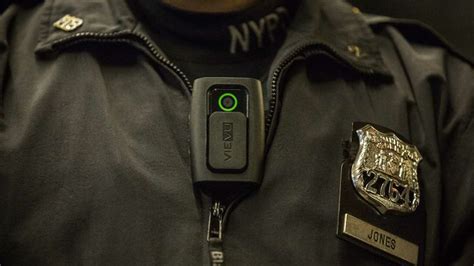 The Pros And Cons Of Body Cameras For Police