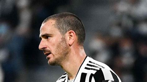 Juve Fiorentina Infortuni Bonucci E Chiellini Le Condizioni E I Tempi