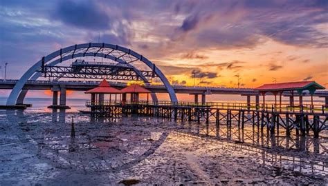 Wisata Pantai Surabaya Untuk Berburu Sunset Dan Sunrise