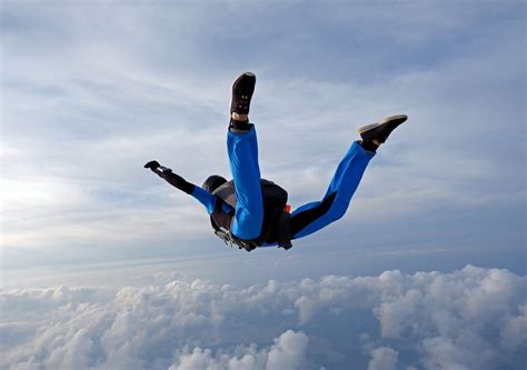 caida libre rompiendo la barrera del sonido records mundiales