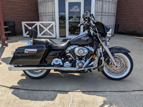 Used 2007 Harley Davidson Flhrs Road King® Custom Motorcycle Specs Price Photos Effingham