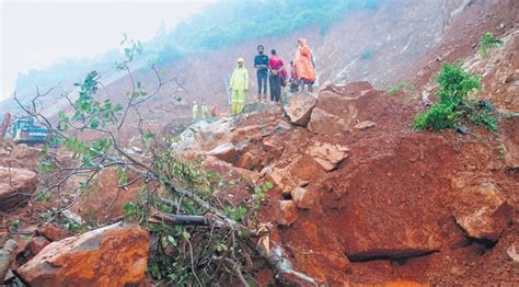 Shirur Landslide Army Team In Ankola To Take Up Search Operations