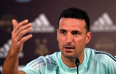 Lionel Scaloni Le Agradeci Al Equipo Y Dej La Puerta Abierta Para Que