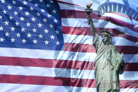 Statue De Liberté Et Drapeau Américain Image Stock Image Du Quatrième