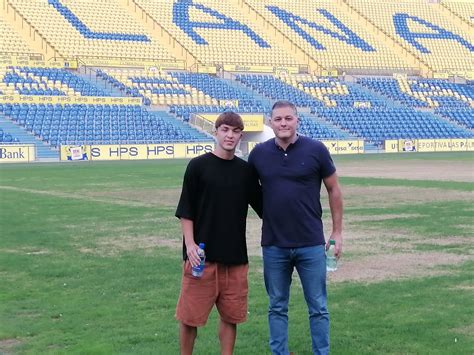 Carlos Airán sube a entrenar con el primer equipo de la UD Las Palmas