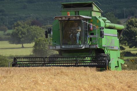 Deutz Fahr Topliner Hts Balance Combine Harvester Cut Flickr