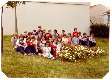 Photo De Classe Cm De Ecole Marcel Pagnol Copains D Avant