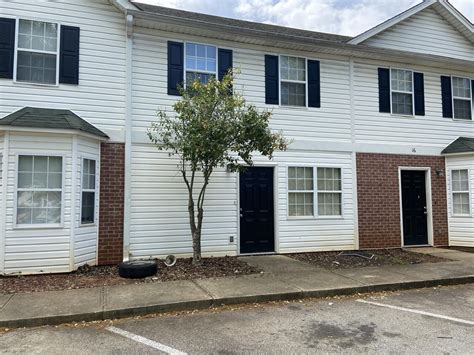 15 E Wilson St Villa Rica Ga 30180 Townhome Rentals In Villa Rica