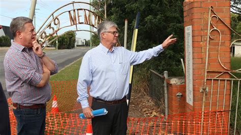 Pinkenba State School war memorial damaged in ‘disgraceful’ accident | The Courier Mail