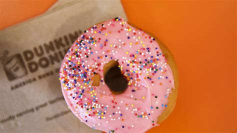 Dunkin Donuts Is Scaling Back Its Doughnut Offerings Bon Appétit