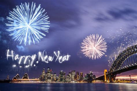 1,200+ Sydney Fireworks Stock Photos, Pictures & Royalty-Free Images ...