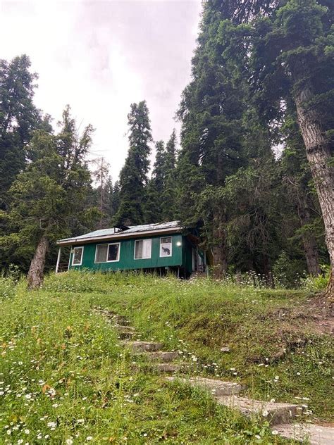 Jktdc Hut Gulmarg Updated 2023 Lodge Reviews Kashmir