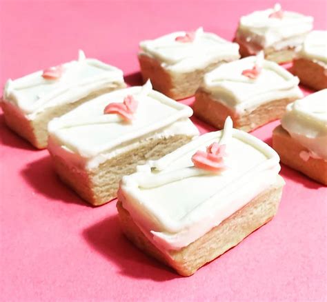 Valentine Treats Valentines Something Sweet Guilty Mini Cheesecake