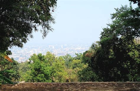 Hiking Doi Suthep via Wat Pha Lat to Wat Phra That