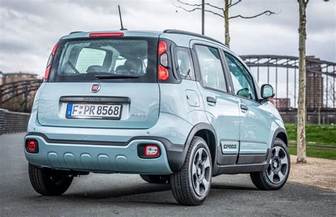 FIAT Panda Hybrid Dimensioni Prezzi E Interni AutoScout24