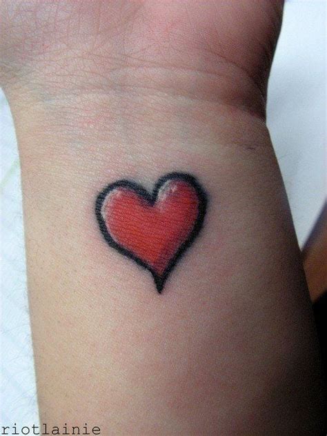 Falling in Love with Heart Tattoos | Ratta Tattoo