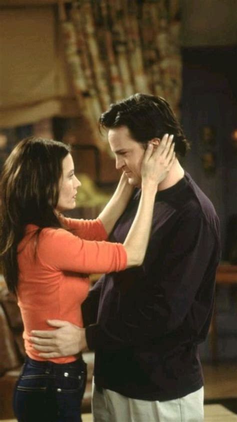 Monica Geller and Chandler Bing from Friends tv show | Film ...