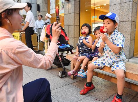 【写真・画像】「さが銀天夜市」開幕 夏の夜わくわく 行政・社会 佐賀県のニュース 佐賀新聞