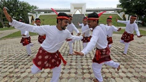 Cara Memainkan Tari Seudati Aceh Halaman All Id