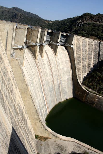 Viajar E Descobrir Portugal Barragem Da Bemposta