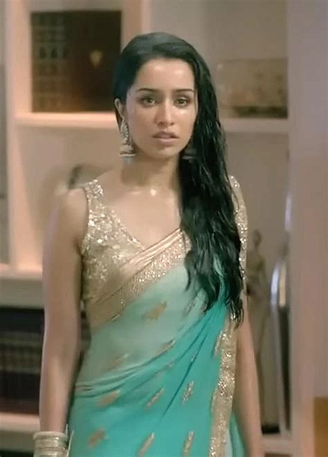 Beautiful Hot Photos Of Shraddha Kapoor In Saree Spideyposts