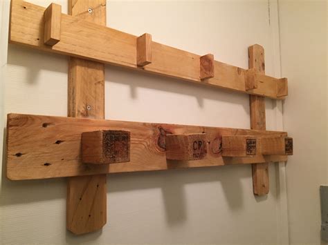 Pallet Jacket Hanger Diy Reclamed Wood Jacket Hanger Hanger Diy