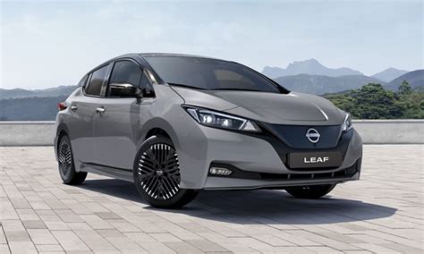 2023 Nissan LEAF | TopGear