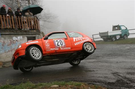 Pasquini Trionfa Al Ronde Gomitolo Di Lana Rally It