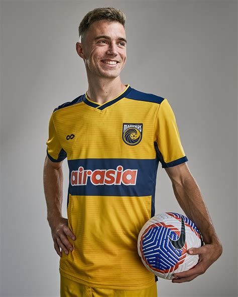 Central Coast Mariners Afc Cup Home Kit