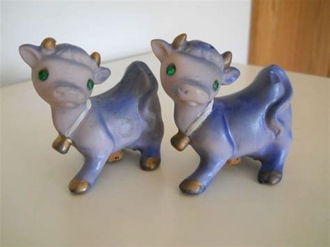 Victoria Ceramics Salt And Pepper Shakers Purple Cows Salt And Pepper