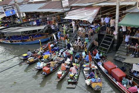 Marché flottant d Amphawa Les activités à Amphawa Attractions pas