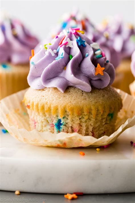 Confetti Sprinkle Cupcakes Sally S Baking Addiction Artofit