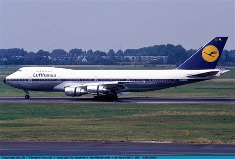 Foto Lufthansa Boeing B D Abyl