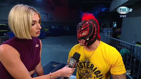 Rey Mysterio Habla Sobre Dominik Mysterio En Backstage Wwe Raw