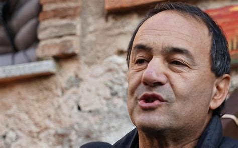 Mimmo Lucano Ex Sindaco Di Riace Condannato A 13 Anni E 2 Mesi Sky TG24