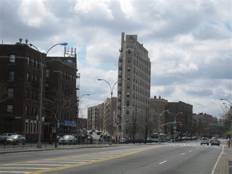 26.) The Bronx: Tremont, East Tremont | SkyscraperCity Forum