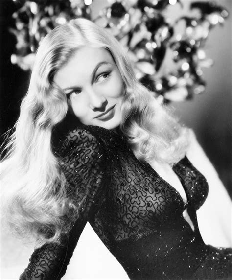 Veronica Lake 1942 Old Hollywood Glamour Golden Age Of Hollywood